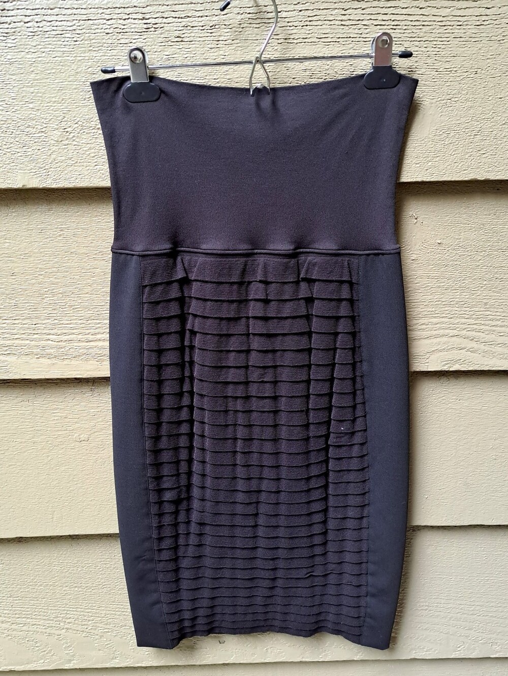 WOLFORD Black Pull On Stretch Knit Skirt  - Size Small / EU 38